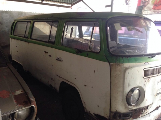 ขาย ตู้โฟล์คหัวแตงโม ไฟเลี้ยวล่าง ขาย ตู้โฟล์คหัวแตงโม ไฟเลี้ยวล่าง