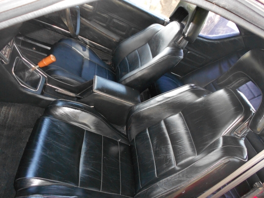 มาสด้า 929  2 ประตู หน้ายักษ์  แนวคลาสสิค