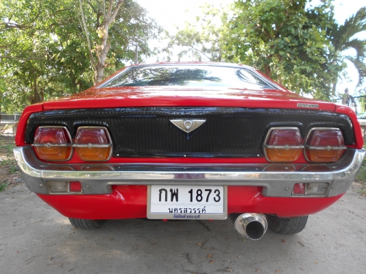 มาสด้า 929  2 ประตู หน้ายักษ์  แนวคลาสสิค