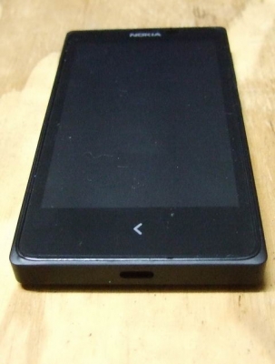 ขายมือถือ Nokia X dual sim ประกันศูนย์ของแท้