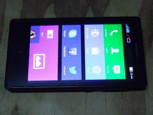 ขายมือถือ Nokia X dual sim ประกันศูนย์ของแท้