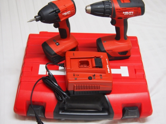 ชุดสว่านไร้สาย Hilti 21.6V มีสว่านกับสว่านไขควงกระแทกแบ็ตลิเทียม2ก้อนและกล่องพลาสติค