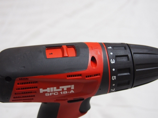 ชุดสว่านไร้สาย Hilti 21.6V มีสว่านกับสว่านไขควงกระแทกแบ็ตลิเทียม2ก้อนและกล่องพลาสติค