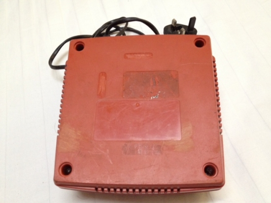 ชุดสว่านไร้สาย Hilti 21.6V มีสว่านกับสว่านไขควงกระแทกแบ็ตลิเทียม2ก้อนและกล่องพลาสติค