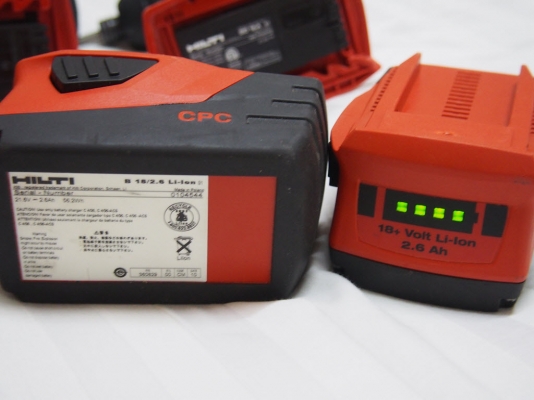 ชุดสว่านไร้สาย Hilti 21.6V มีสว่านกับสว่านไขควงกระแทกแบ็ตลิเทียม2ก้อนและกล่องพลาสติค