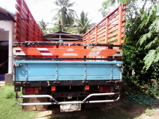 รถ6ล้อ ราคาสวย รถงามราคาถูก  Isuzu รุ่น ks 115 ฝาขาว 230000