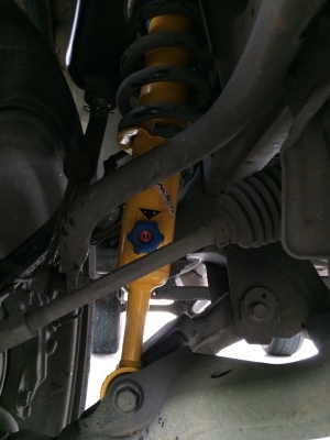 รับแก้ปัญหาช่วงล่าง รถกระบะ Vigo by Shock Profender