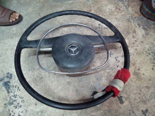 ขาย กะจังหน้า w114 ทับ 8 รุ้นแรกสภาพ สวย หา ยาก วงหางปลา สภาพ ครบ วง ทับ 8 สภาพ ครบ กะทะล้อ