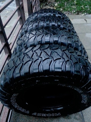 ยาง MUD Mickey thompson MTZ USA 285/75/16