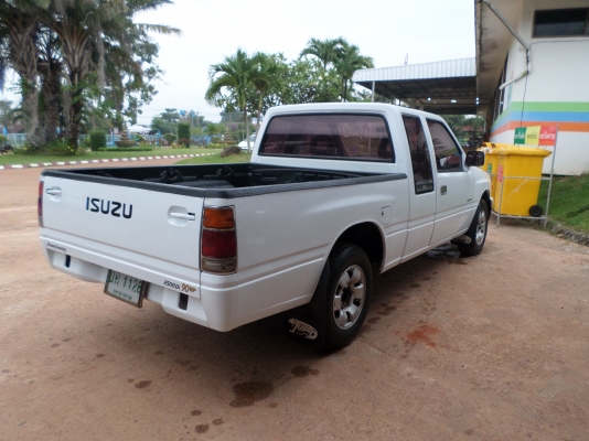 ขายกระบะ ISUZU - TFR มังกรทอง SPACE CAB รถบ้าน100\%มือเดียวจากศูนย์เดิมๆทั้งคันคานเดิมเครื่องเดิมแน่นๆแรงดีไม่ไอ ไม่จามเครื่องนิ่งมากครับประหยัดน้ำมันสุดๆ ครัชชีเดิมสวยไม่มีผุรถบางเดิมมาก .... เอกสาร พร้อมโอน+ภาษีพรบ.ขาดกรกฎาคม58+สีขาวสวยๆไร้รอยขีดข่วนรถอา