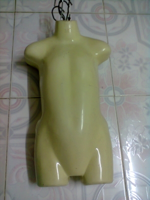 หุ่นขายเสื้อผ้าเด็ก