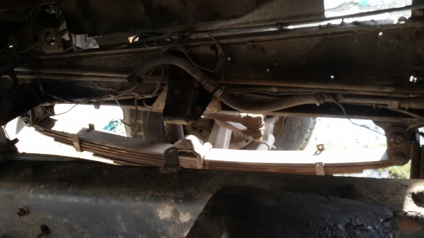 -มิตซูดั้มเพลาเดียว.กะบะเนียม.ไม่มีเครื่องเกียร์อย่างอื่นครบ.ขายตามสภาพครับ-มัดจำแล้วครับ-