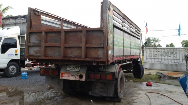 -มิตซูดั้มเพลาเดียว.กะบะเนียม.ไม่มีเครื่องเกียร์อย่างอื่นครบ.ขายตามสภาพครับ-มัดจำแล้วครับ-