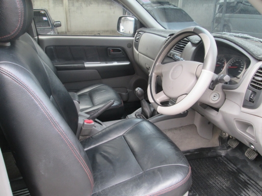 ขาย Isuzu D-max 4DR 4WD 3.0LS ปี06.