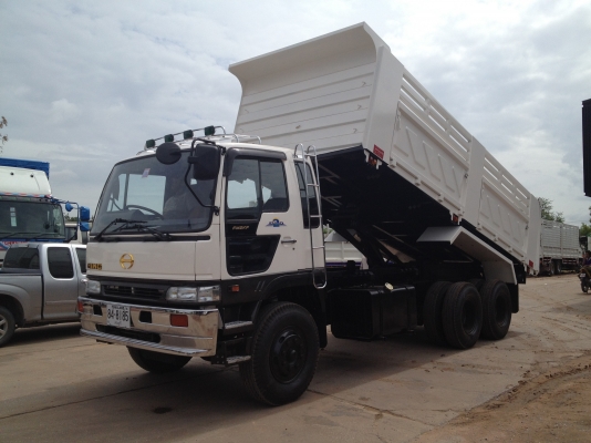 ขาย 10 ล้อ HINO สิงห์ไฮเทคเครื่อง K13D 260 แรงม้ารถสวยครับ สนใจรีบเลยครับ