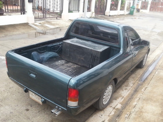 ขายNV ปี 94 สวยๆ ติดแก๊สแล้ว เครื่องดี แอร์เย็น พร้อมใช้เอกสาร พร้อมโอน ยางมิชลิน ดอกเต็มๆ