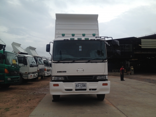 ขาย HINO PROFIA 2เพลาดั้มพ์ เครื่อง K13D 260 แรงม้าระบบน้ำมัน กระบะยาว 6 เมตร กว้าง 2.50 เมตร สูง 1.50 เมตร ดั้มพ์ 15 ตัน รับประกัน เครื่อง เกียร์ แอร์ เฟืองท้ายระบบไฟระบบ เบรค ลมคลัช ช่วงล่าง นาน 1 เดือน มีทั้งแบบเก็บงานใหม่เช็คใหม่และแบบตามสภาพ