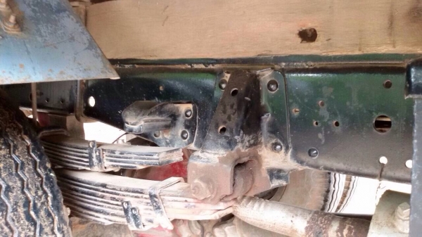 ขายรถบรรทุกหกล้อ ISUZU JAANPR59L เครื่อง 4BD1-115 แรง ช่วงกระบะยาว 4.30 เมตร ทะเบียนพร้อม