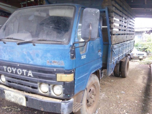 ขายด่วน!!! โตโยต้า ไดน่า