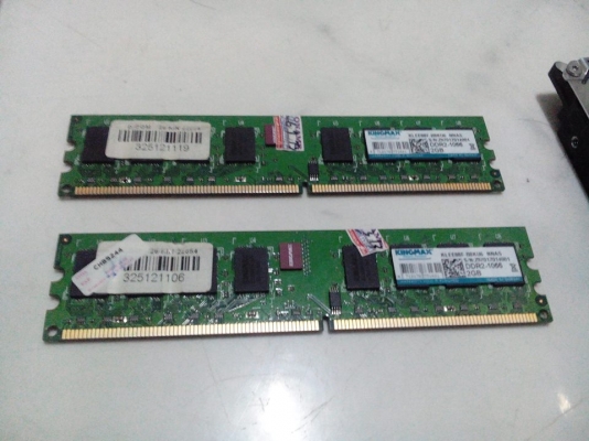 ขายครับ ATI 7700 CPU คอทู เมนบรอด 775 เเรม 2GB DDR2 บัส 800