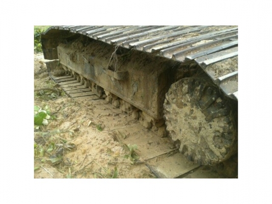 ขายKOMATSU PC200-6 เครื่องดี เอวแน่น แอร์เย็น ไฟฟ้าค้าเต็ม โซ่ดี ช่วงล่างดี บูมอาร์มดี ไม่โหลด ปั้มแรง ทำงานเร็ว เอกสารเล่มทะเบียนพร้อมโอน สนใจโทร090-8588220คุณนะ ID:narong498 หรือwww.truck.in.th/498