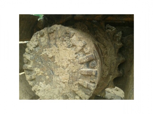 ขายKOMATSU PC200-6 เครื่องดี เอวแน่น แอร์เย็น ไฟฟ้าค้าเต็ม โซ่ดี ช่วงล่างดี บูมอาร์มดี ไม่โหลด ปั้มแรง ทำงานเร็ว เอกสารเล่มทะเบียนพร้อมโอน สนใจโทร090-8588220คุณนะ ID:narong498 หรือwww.truck.in.th/498