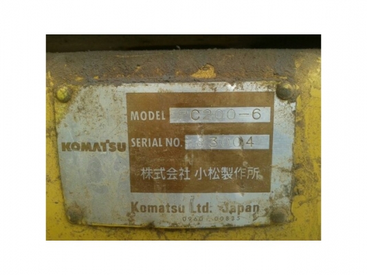 ขายKOMATSU PC200-6 เครื่องดี เอวแน่น แอร์เย็น ไฟฟ้าค้าเต็ม โซ่ดี ช่วงล่างดี บูมอาร์มดี ไม่โหลด ปั้มแรง ทำงานเร็ว เอกสารเล่มทะเบียนพร้อมโอน สนใจโทร090-8588220คุณนะ ID:narong498 หรือwww.truck.in.th/498