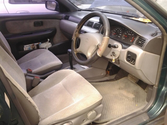 ขาย Nissan Sunny เกียร์ออโต้ เครื่อง 1500 พร้อมใช้งาน