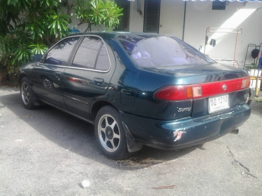 ขาย Nissan Sunny เกียร์ออโต้ เครื่อง 1500 พร้อมใช้งาน
