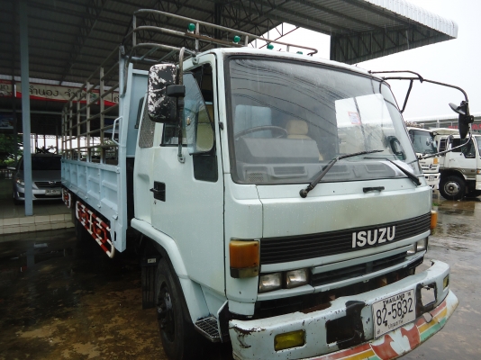 ขายด่วนรถ6ล้อร็อกกี้เครือง6BG1เทอโบอินเตอ210แรงม้ารถสวย