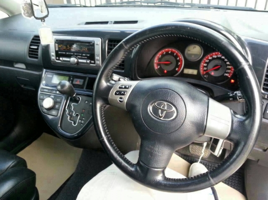 ขายดาว์น Toyota Wish 2008
