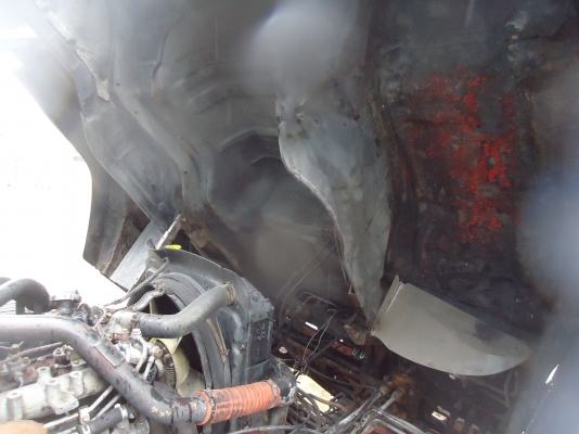 ขายด่วนรถ6ล้อร็้อกกิ้เครีอง6BG1เทวโบอินเตว210แรงม้าสวยมาก