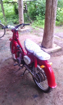 ขาย c100 เครื่องดรีม 2 สตารท์มือ สนใจโทร. 0821733227