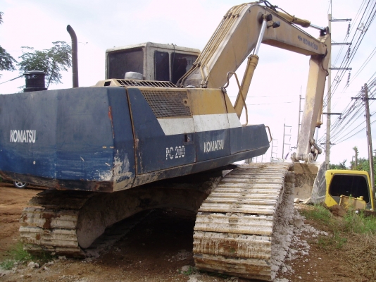 ต้องการขายแมคโคร PC200 สภาพดี พร้อมใช้งาน