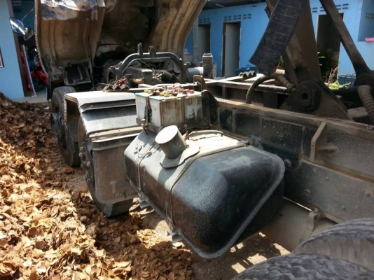 12ล้อ 1เพลา เครื่อง175 แรงม้า