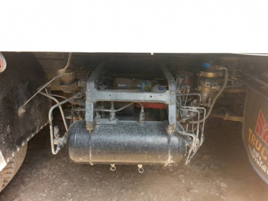 12ล้อ 1เพลา เครื่อง175 แรงม้า