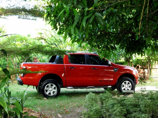 FORD RANGER 2.2 WILDTRAK DOUBLE CAB HI-RIDER MT FORD RANGER 2.2 WILDTRAK DOUBLE CAB HI-RIDER MT