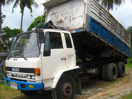 10ล้อดั๊ม