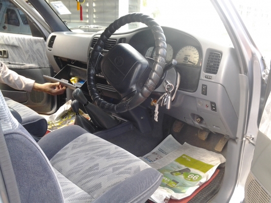 TOYOTA SPORT RIDER 3.0 โฟวีล เกียร์ธรรมดาปี42 แอรแบค ABS ภาษีเต็ม รถผู้บริหารใช้