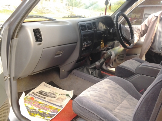 TOYOTA SPORT RIDER 3.0 โฟวีล เกียร์ธรรมดาปี42 แอรแบค ABS ภาษีเต็ม รถผู้บริหารใช้