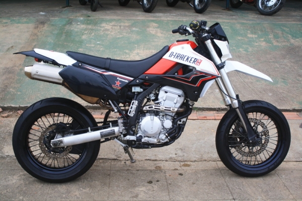 __Dtracker 250 สีขาว-แดง สภาพสวย $ 83,000__