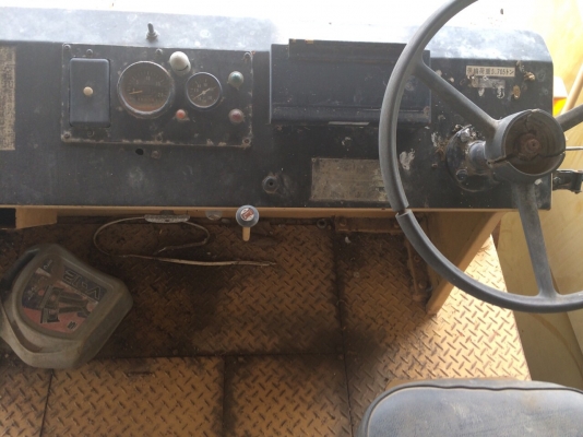 ต้องการขายด่วนรถบด3ล้อเหล็กSAKAI R2 เก่าญี่ปุ่น พร้อมใช้