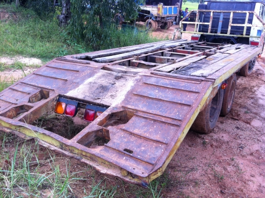 ขายด่วน 10 ล้อเทรนเลอร์หัวยาว วางหัว KT925 เครื่อง 6BB เครื่องดี คัซซีสวย สภาพพร้อมใช้