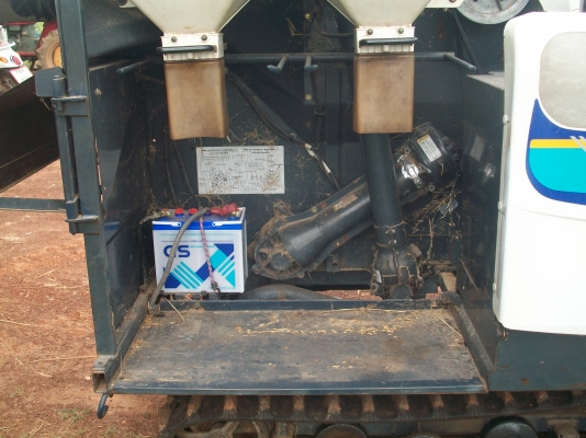 ขายรถเกี่ยวเล็ก ขายรถเกี่ยวเล็ก