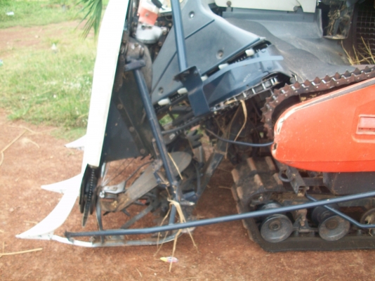 ขายรถเกี่ยวเล็ก ขายรถเกี่ยวเล็ก