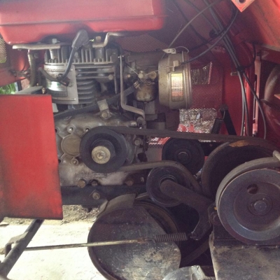 รถนวดข้าวเดินตาม เก่าญี่ปุ่น YANMAR สภาพอย่างสวย เครื่องยนต์เบนซิน ขนาด 5.00 Hp. เป็นแทรคยาง รถนวดข้าวเดินตาม เก่าญี่ปุ่น YANMAR สภาพอย่างสวย เครื่องยนต์เบนซิน ขนาด 5.00 Hp. เป็นแทรคยาง