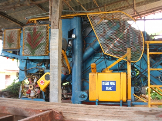 ขายรถเกี่ยวข้าว เกษตรพัฒนา รุ่นปลดหนี่้ ปี 53 อุ้ม 2.5 ตัน