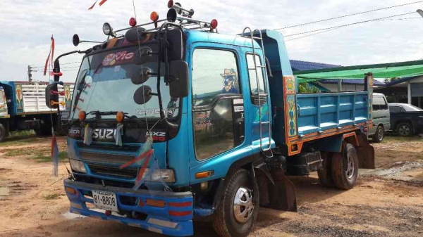 ขายดาวน์ISUZU DECA เครื่อง210แรง ขายดาวน์300000 ส่งงวดละ10047x36งวด เครื่องดี คัชซีดี ภายในสวย แอร์เย็น สภาพพพร้อมใช้งาน สนใจโทร090-8588220คุณนะ  ID:narong498  หรือ www.truck.in.th/498