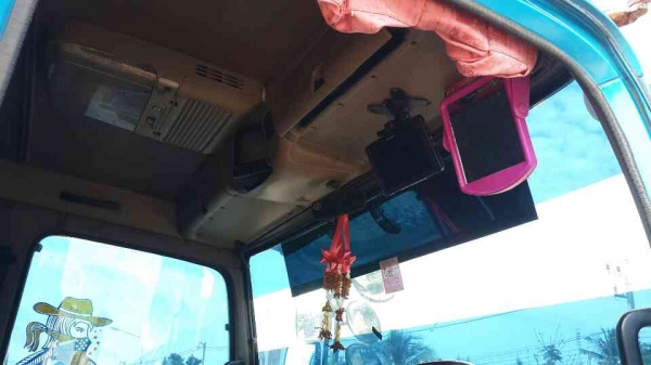 ขายดาวน์ISUZU DECA เครื่อง210แรง ขายดาวน์300000 ส่งงวดละ10047x36งวด เครื่องดี คัชซีดี ภายในสวย แอร์เย็น สภาพพพร้อมใช้งาน สนใจโทร090-8588220คุณนะ  ID:narong498  หรือ www.truck.in.th/498