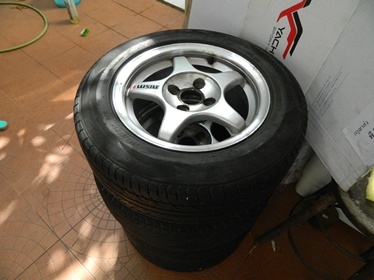 ขายล้อแม็กขอบ14พร้อมยาง